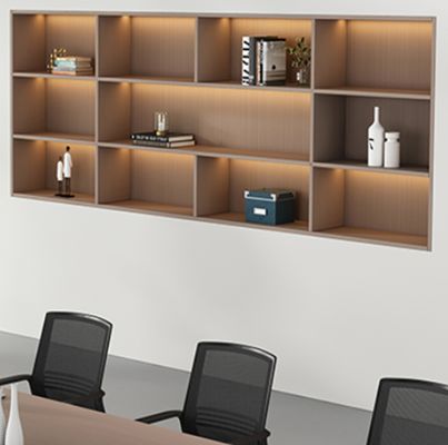 Moderne eenvoudige rechthoek lange houten metalen bureau vergadertafel onderhandeling grote kantoorkamer vergaderruimte conferentietafel