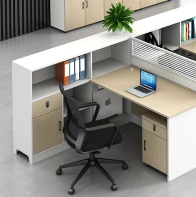 Moderne eenvoudige scherm kantoor bureau bureau en stoel combinatie 3 personen houten modulaire kooi kantoor werkstation bureau