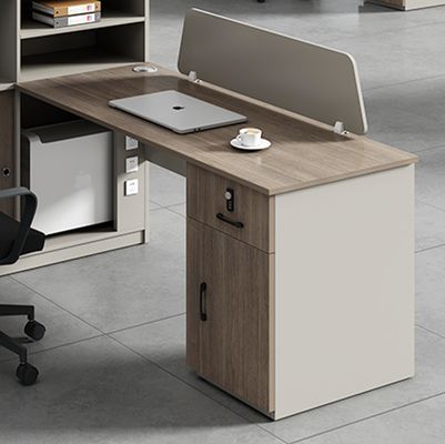 Moderne commerciële kantoormeubilair Computer werktafel Executive Office Desk Manager Desk