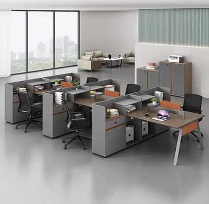 Moderne kantoormeubilair Meerdere personen Bureaubureau Bureaubureau Werkstation Bureaudelingen Tafelwerkstation