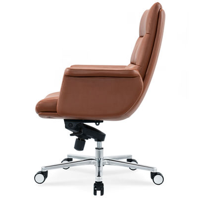 Ergonomische kantoorstoel Flexible Chrome Wheel Comfortable Swivel Leather PU Boss Manager Personeelstoel Moderne draaiende massage