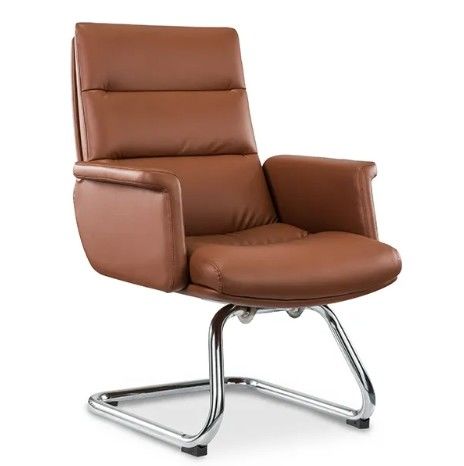 Ergonomische kantoorstoel Flexible Chrome Wheel Comfortable Pu Leather Swivel Boss Manager Personeel Moderne Draaiende Stoel